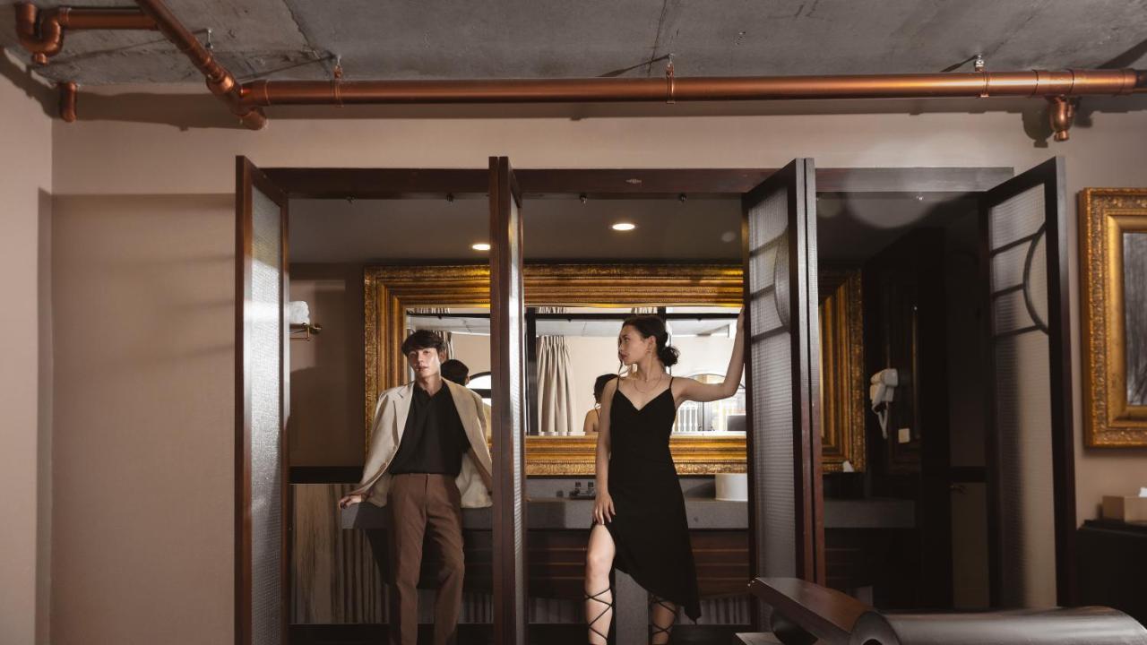Art Mai Gallery Nimman Hotel Чиангмай Екстериор снимка The 2019 production of The Seagull at the National Theatre of Korea