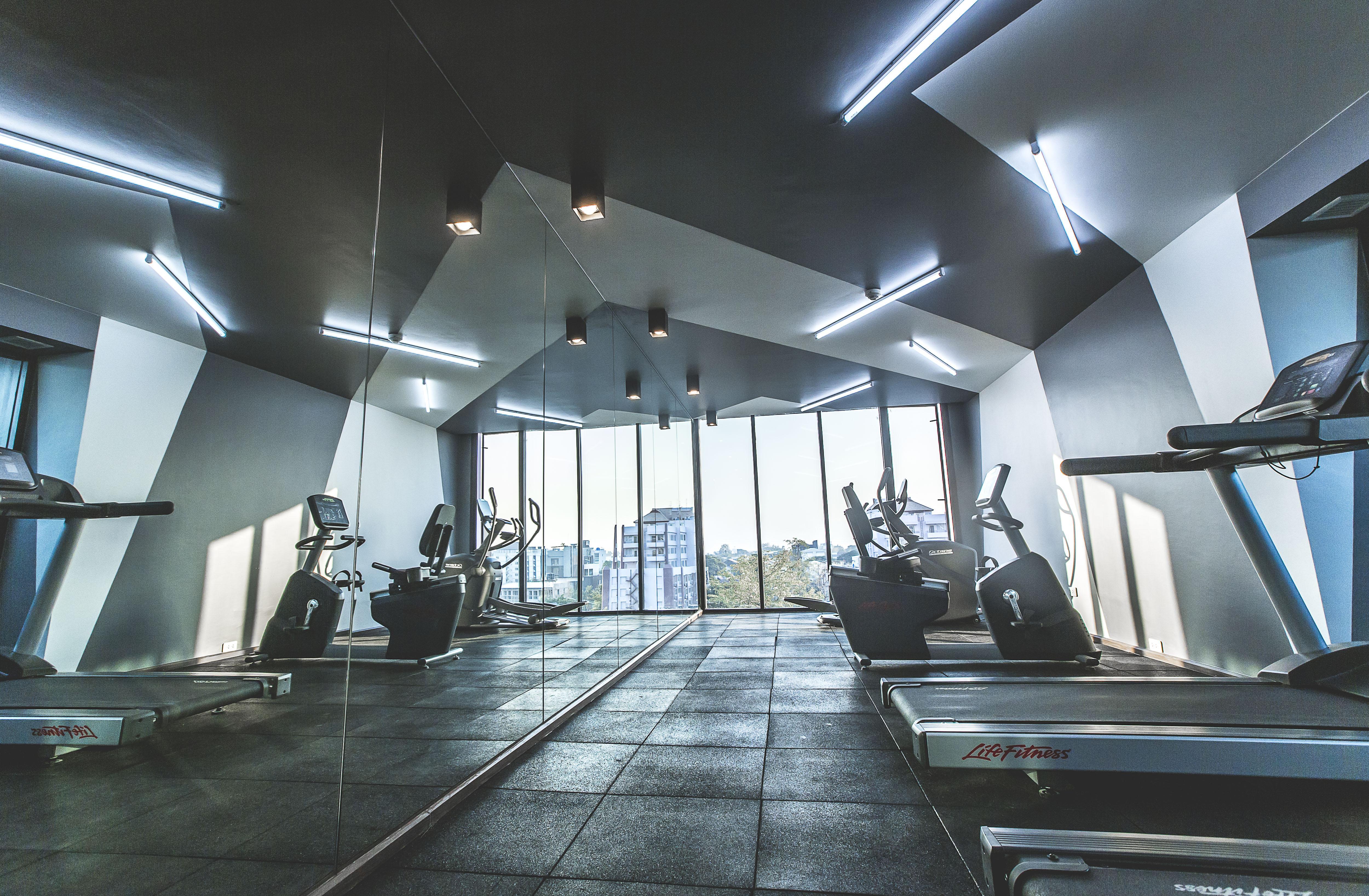 Art Mai Gallery Nimman Hotel Чиангмай Екстериор снимка The gym at the 1000 Museum